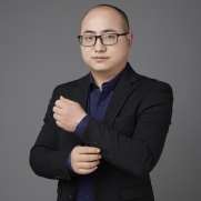 四川頂泰律師事務(wù)所龔程律師